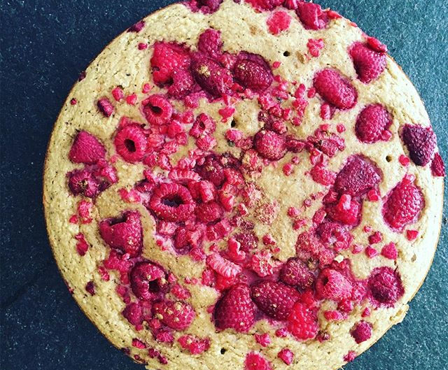 Bananen - Beeren Kuchen I Zucker - und Glutenfrei