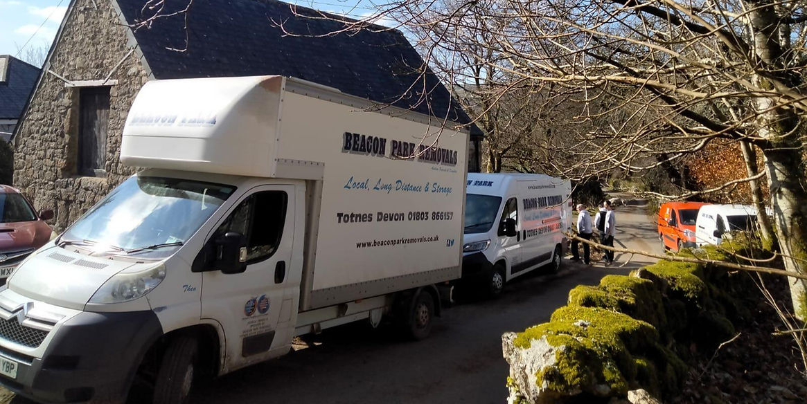 Removal vehicles