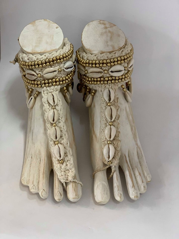 Thumbnail: Barefoot Sandals -1