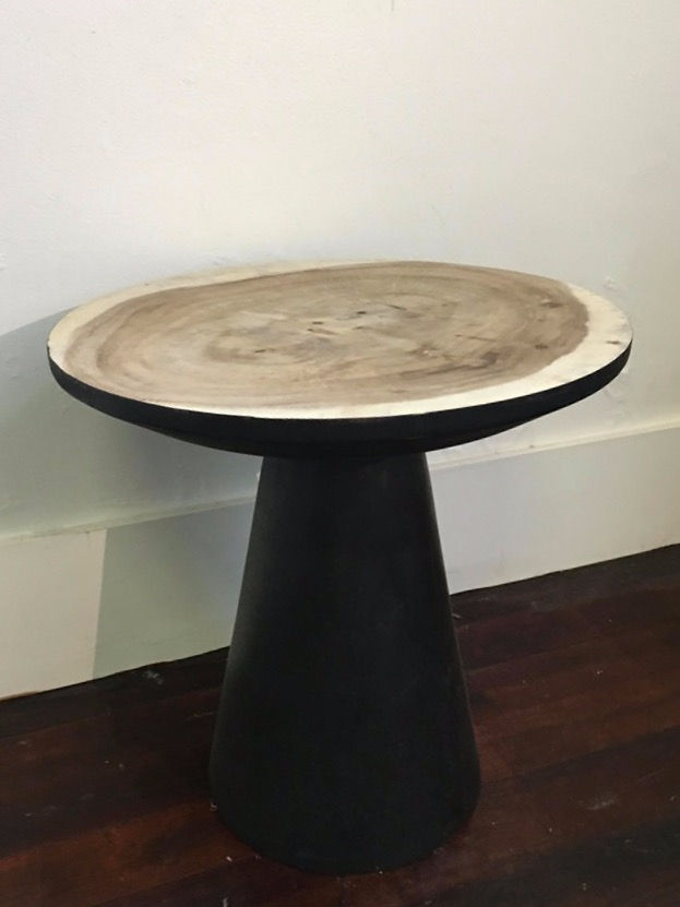 Thumbnail: Disc Side Table