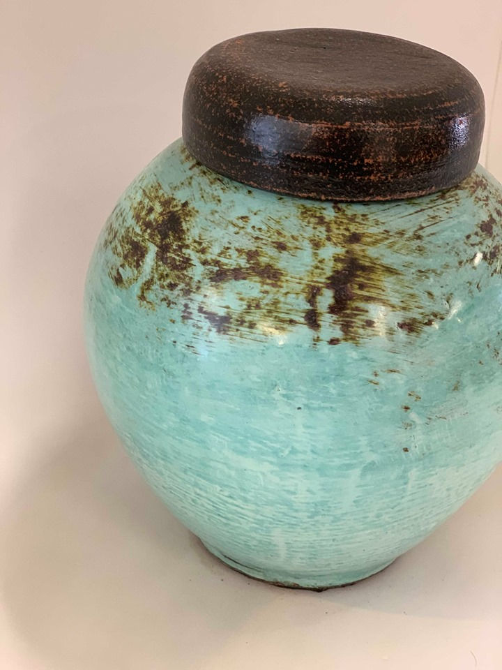 Thumbnail: Ginger Pot- turquoise/ black lid