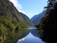 Trump amenaza con un arancel del 5% si México no entrega agua antes del 31 de diciembre