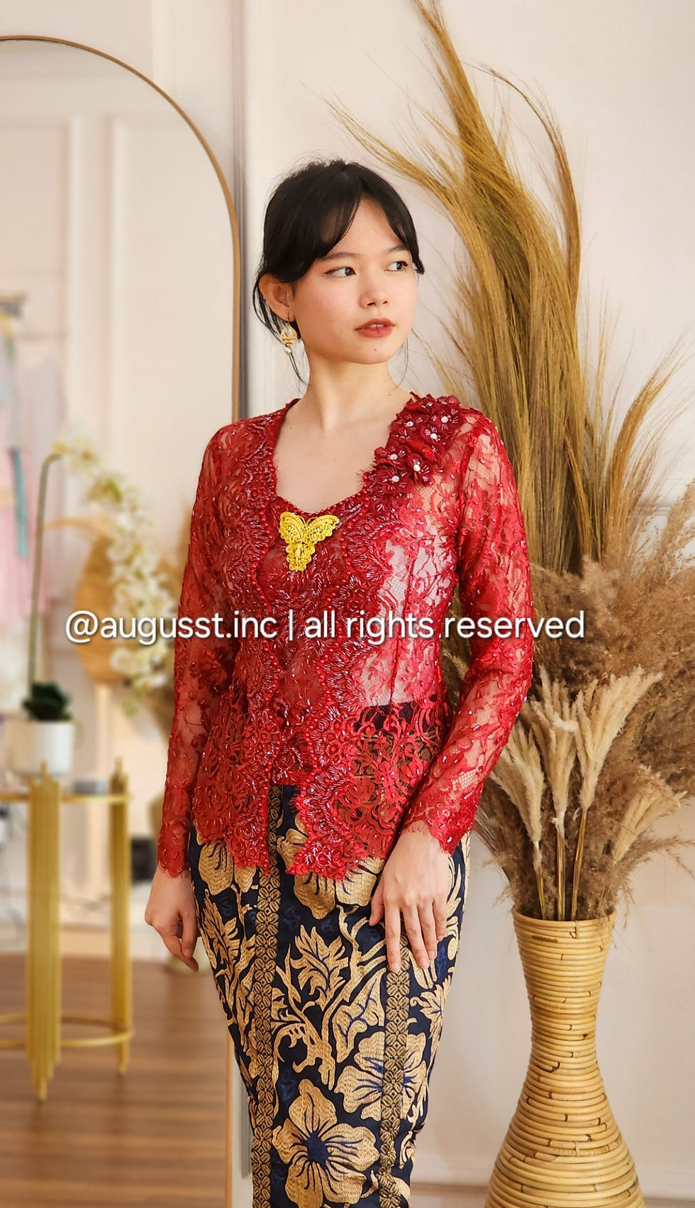 Kebaya Bali Premium - Valva Red payet (set)