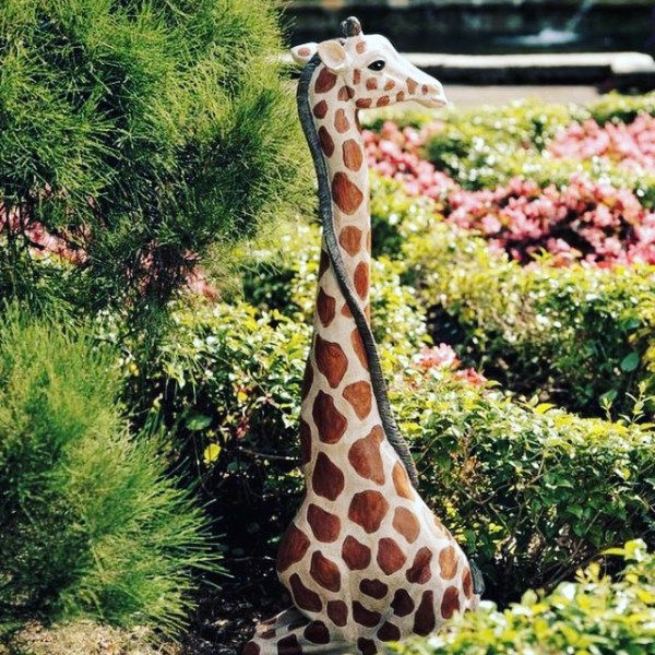 Baby Giraffe Statue Rental