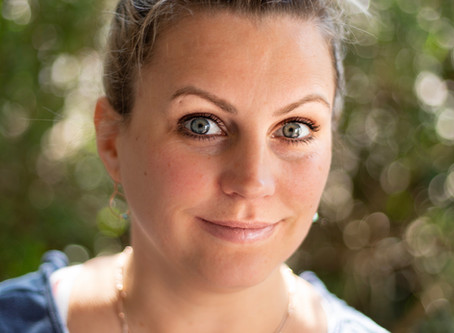 A Mother's Work: Frau Photography