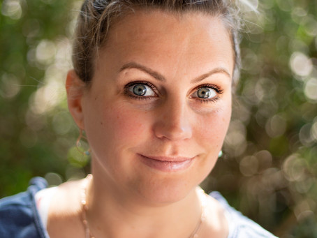 A Mother's Work: Frau Photography