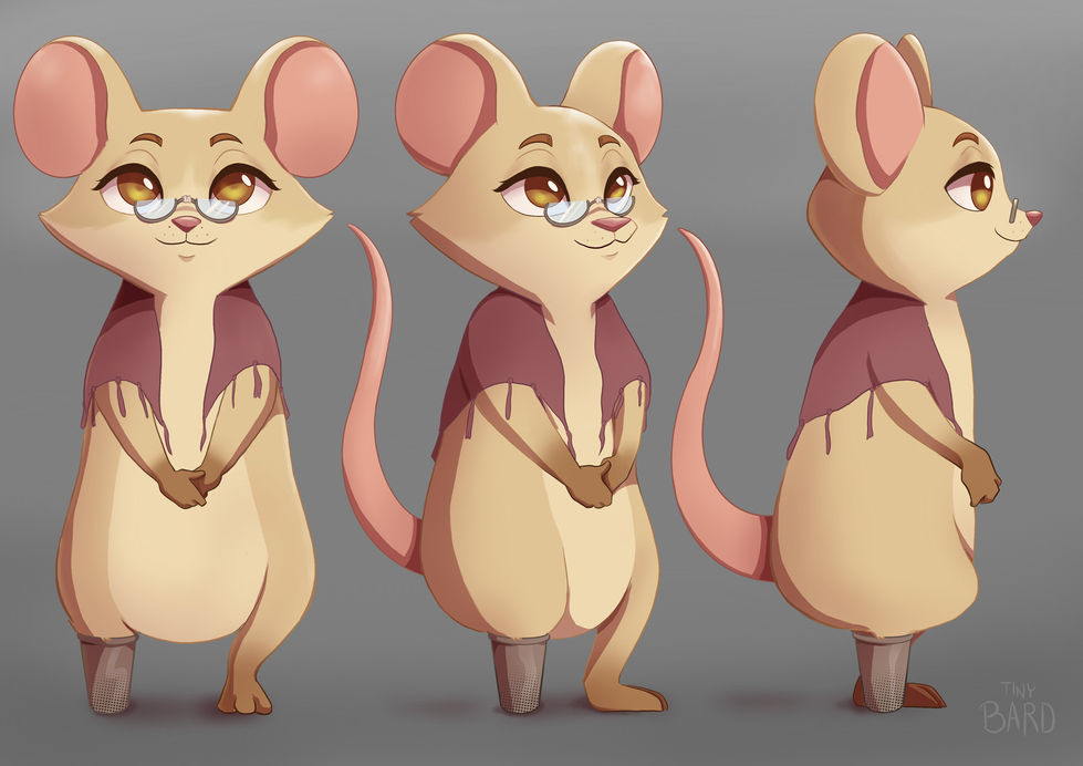 Grandma Mouse Turnaround