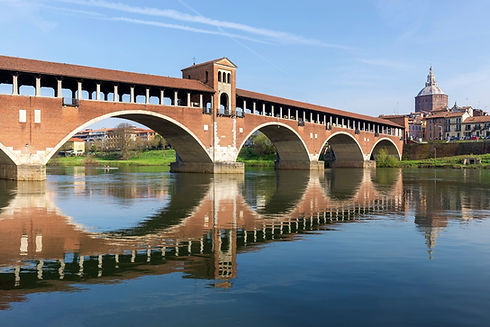 20210924235526-ponte-coperto-pavia-lombardia-photo-buy-davesayit-shutterstock-1717734448.j
