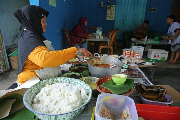 Petualangan Kuliner Mencicipi 3 Nasi Campur di Pamekasan