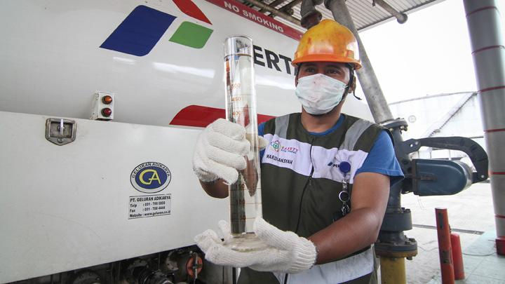 Dikabarkan Ikut Prabowo ke Brunei, Petinggi Pertamina Dinonaktifkan?