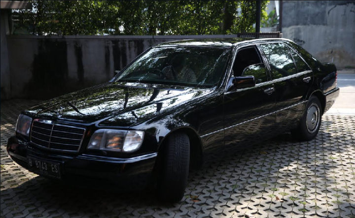 Knalpot Mobil Keluar Air Pertanda Apa Ya?