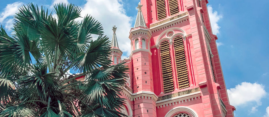 Saigon Adventures: 5 Must-Do Activities for Solo Traveler