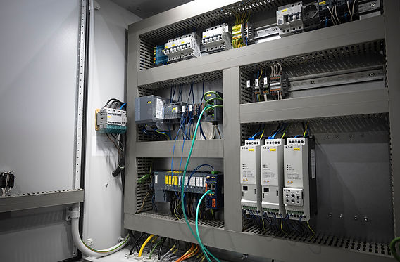 technology support-PLC programmeur.jpg