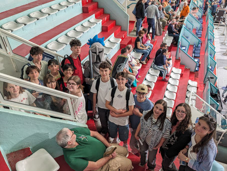 Une soirée au sommet : nos élèves de 3ème au Palais des Sports !