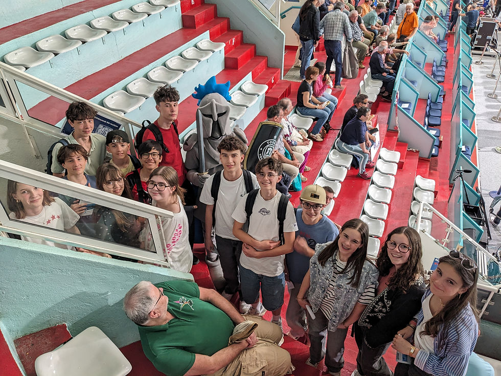 Une soirée au sommet : nos élèves de 3ème au Palais des Sports !