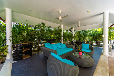 12 Royal Garden 44.jpg