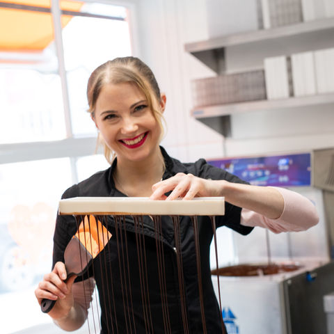 Handmade chocolates, Watlington chocolate shop, Chilterns handmade chocolates, Artisan chocolate, Luxury chocolate gifts UK, Award-winning chocolate, Oxfordshire chocolate maker, Buy handmade chocolates online