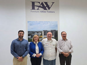 FAV RECEBE VISITA DO DR. MOZART SALES, DO MINISTÉRIO DA SAÚDE