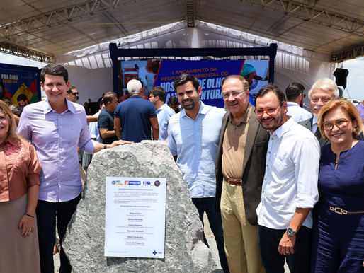PEDRA FUNDAMENTAL MARCA INÍCIO DA CONSTRUÇÃO DA UNIDADE DA FAV EM PETROLINA - PE