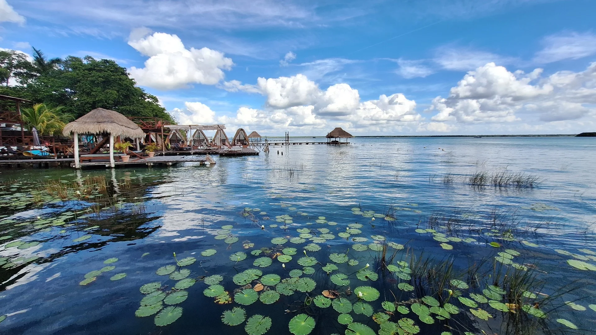 Los Aluxes en Bacalar