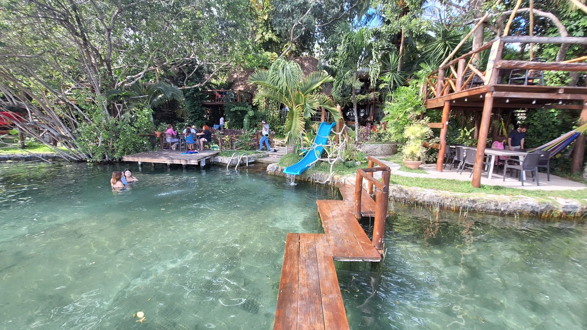 Los Aluxes en Bacalar