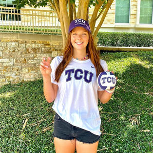 abigail verbally commits to TCU Beach.jpeg