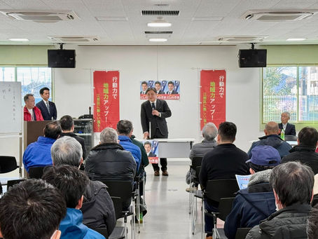 西脇厚新潟市議の市政報告会にてご挨拶いたしました