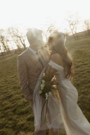bride and groom kissing in Aberdeenshire after their Scottish elopement