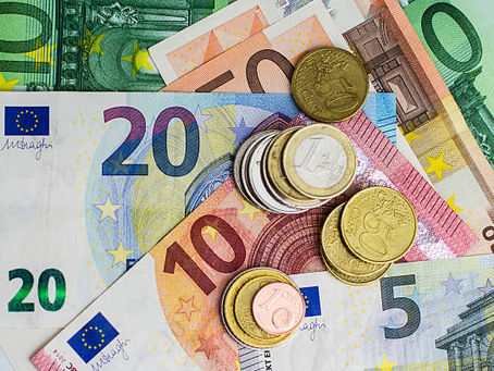 Migranten zetten de overheidsfinanciën onder druk.
