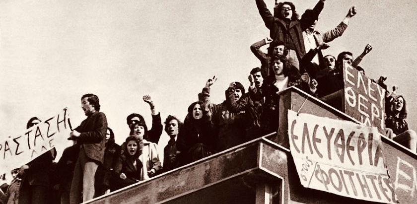 52. Yılında Politeknik Radyosu Hâlâ Bizi Çağırıyor
