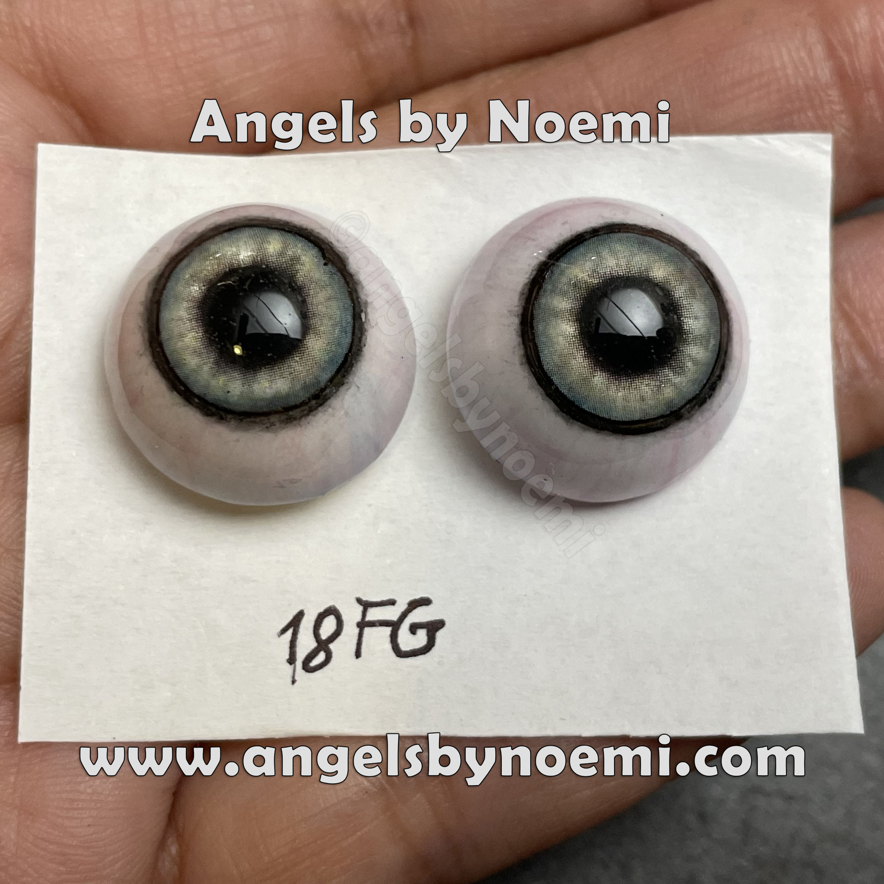 FX Lifelike -Resin Eyes FANTASY GRAY - 18MM -18FG - Acrylic Hand Made