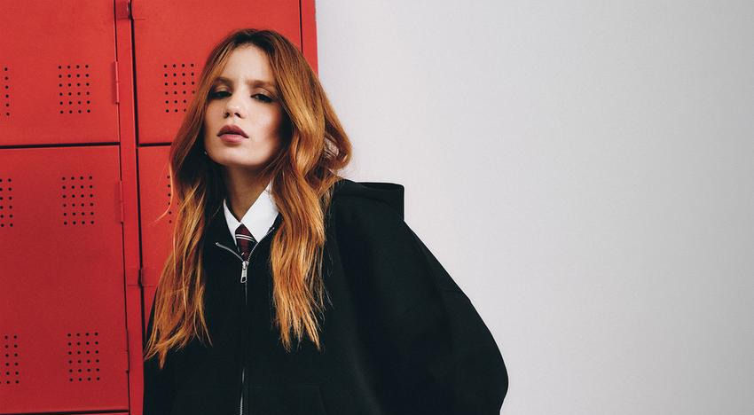 Carol biazin lança coleção com a bershka