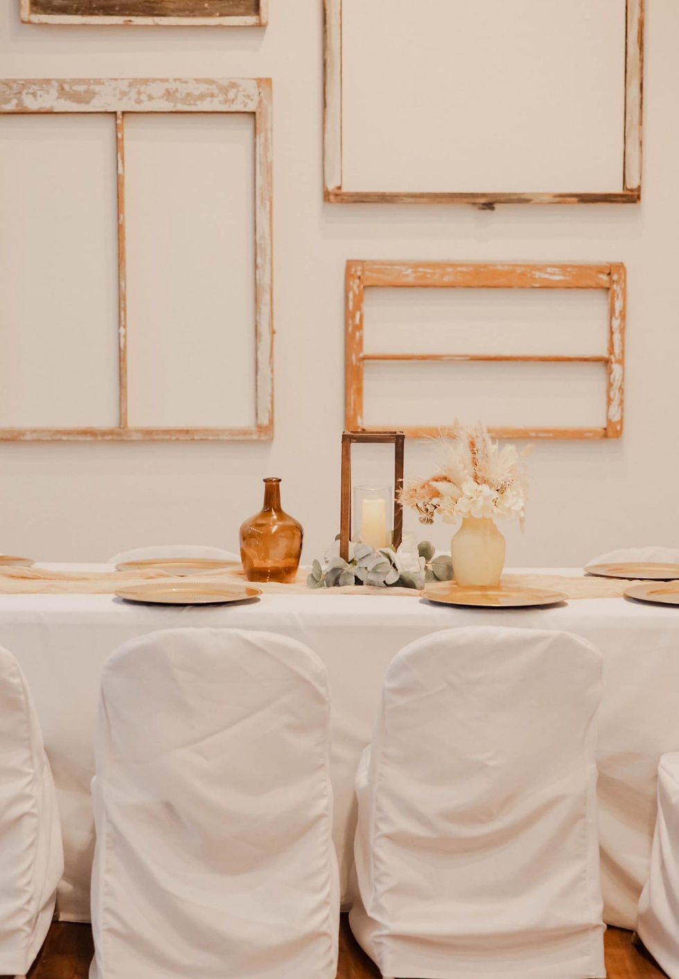 Rustic wedding setup in Denham Springs venue