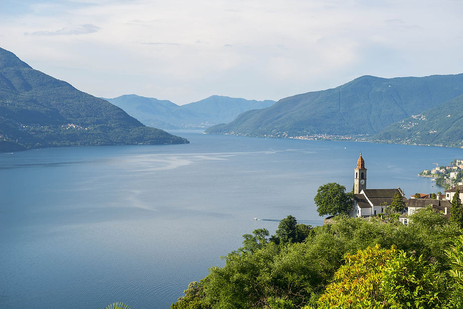 picc_lake como boat tour.jpg