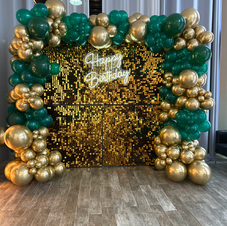 Gold Shimmer Wall.png