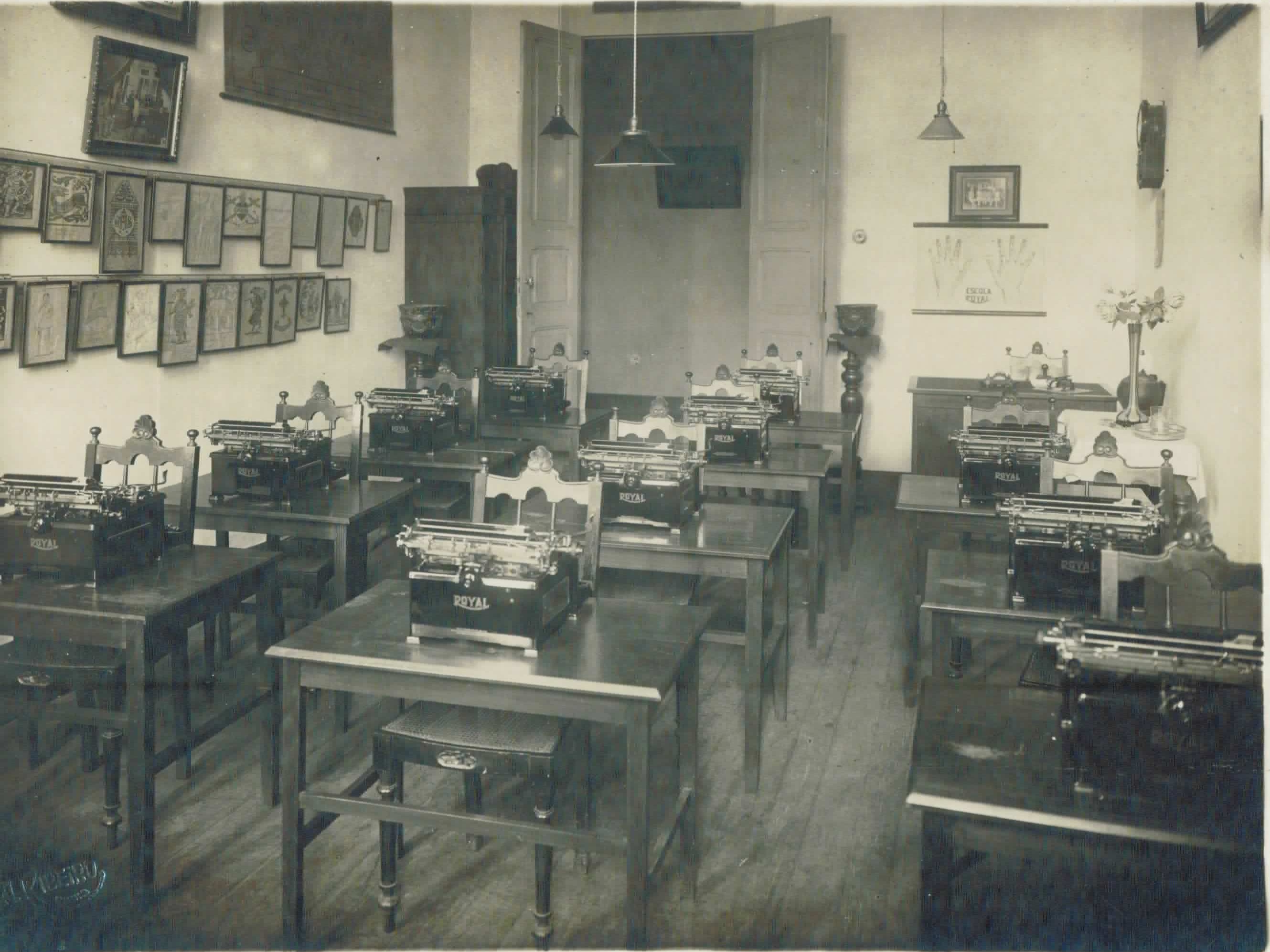 Sala para aula de datilografia