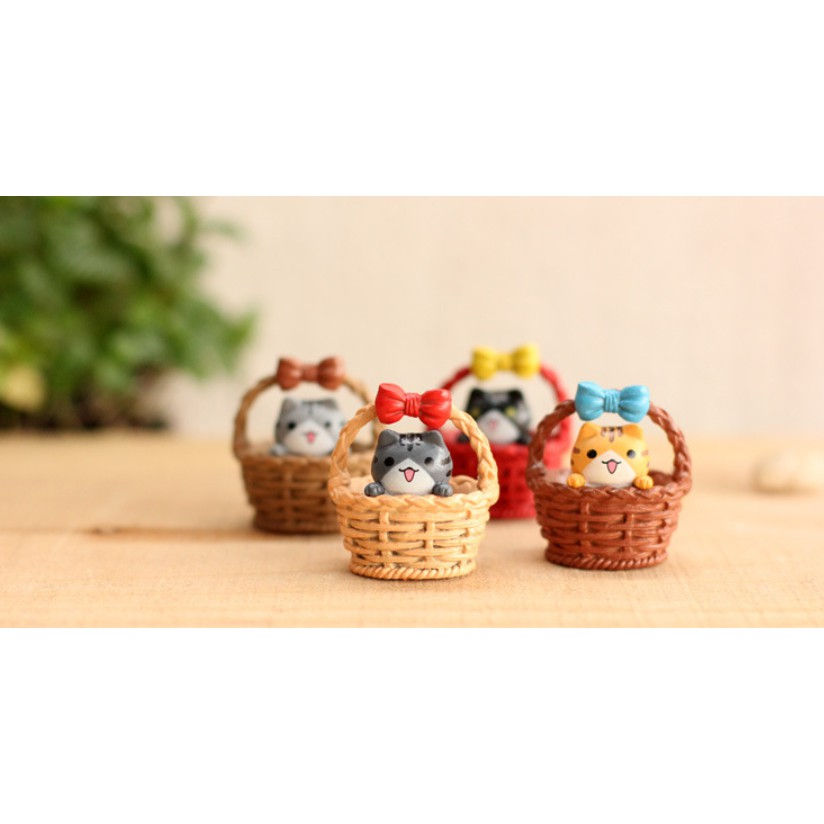 Thumbnail: 竹篮小猫咪盆栽摆件 Bamboo basket kitty potted plant decoration