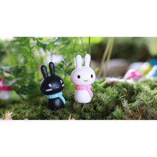 Thumbnail: 围巾小白小黑兔情侣盆栽摆件 Scarf White and Black rabbit couple potted decoration