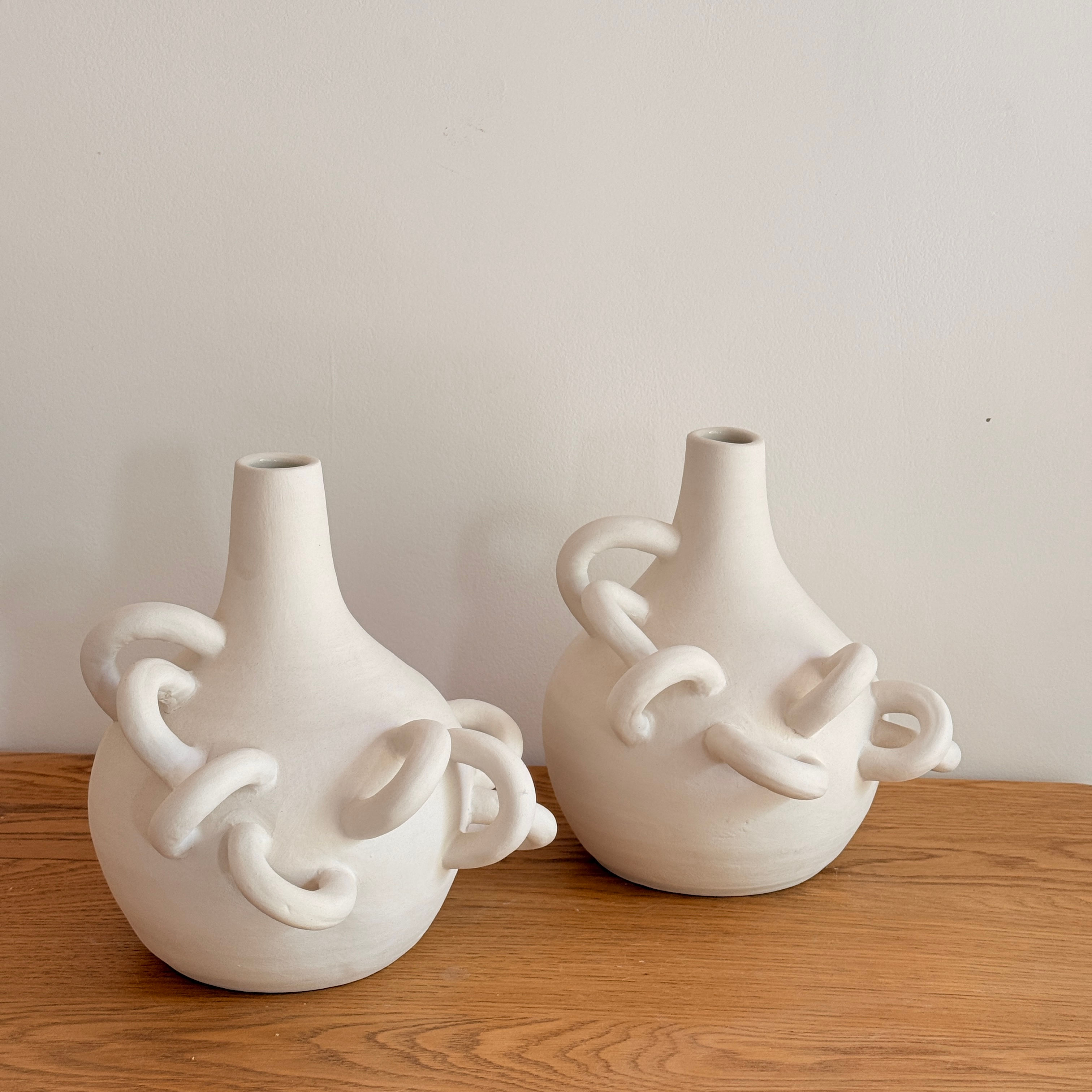 Vases Les amarres en céramique blanche