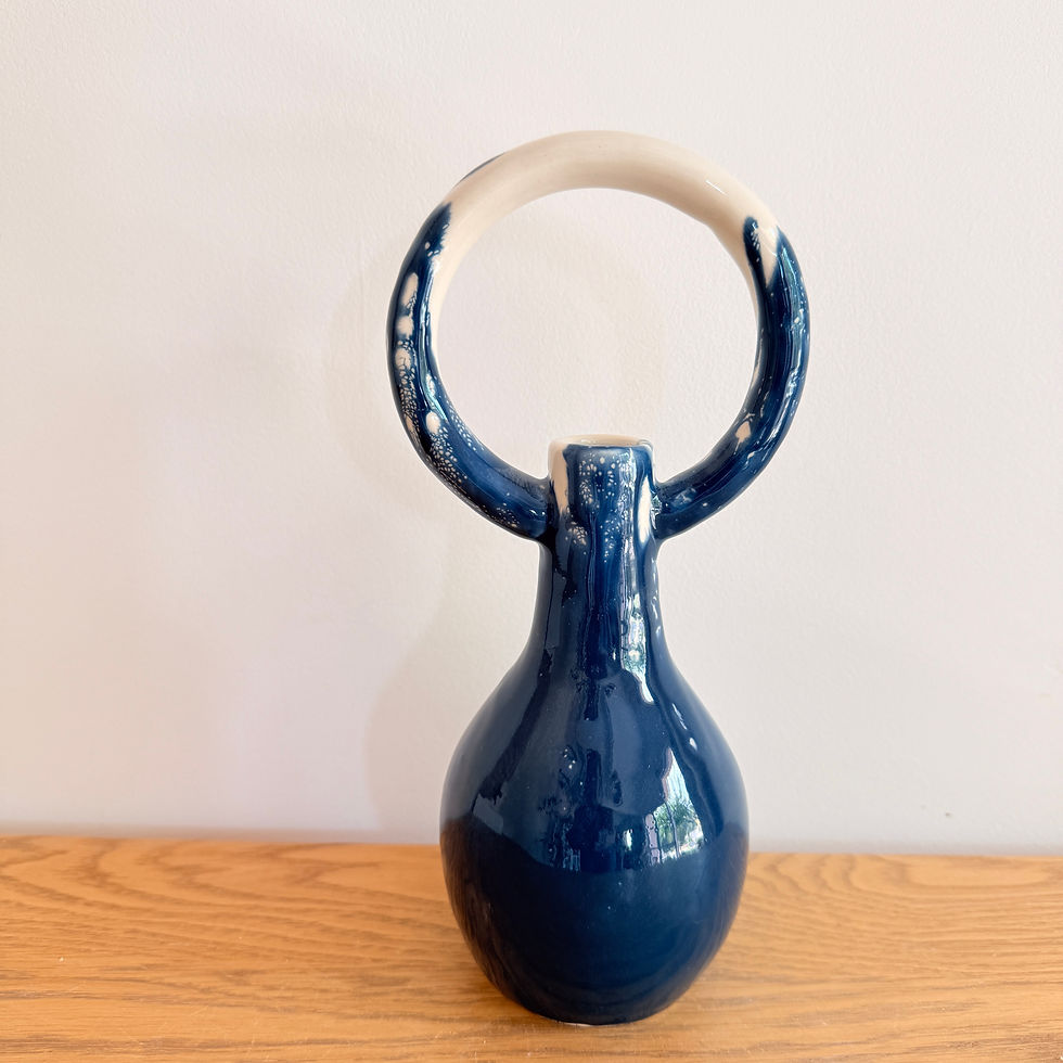 Miniature : Vase bleu, anse poignée, vue de dos