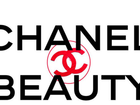 Chanel Plays Risk