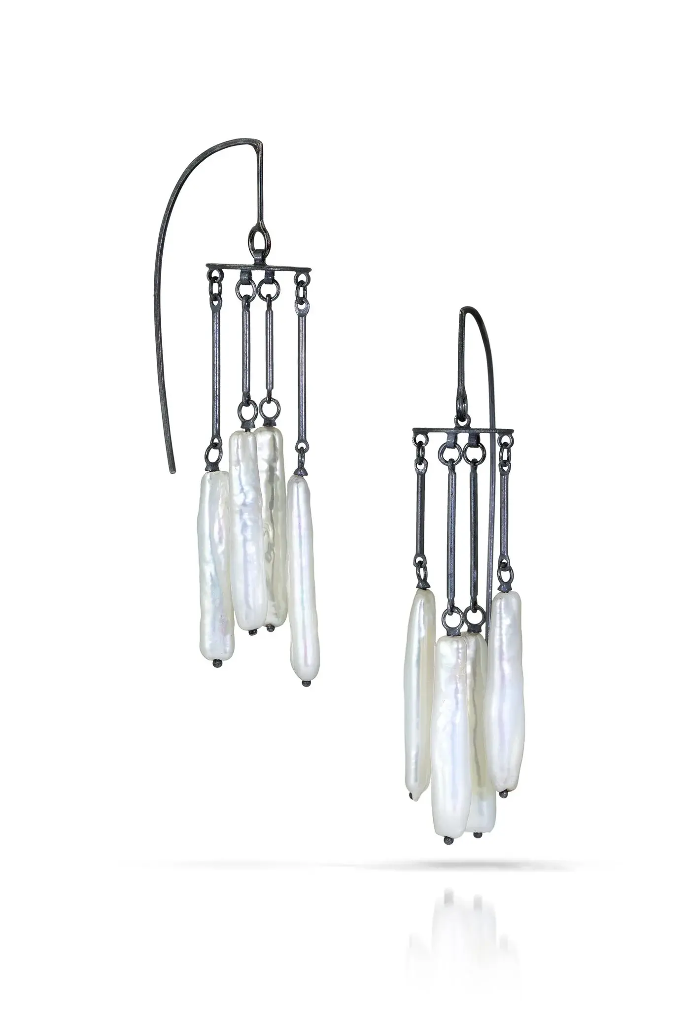 Small bar and loop chandelier earrings
