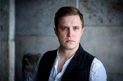 LukeBischof_Bauer1