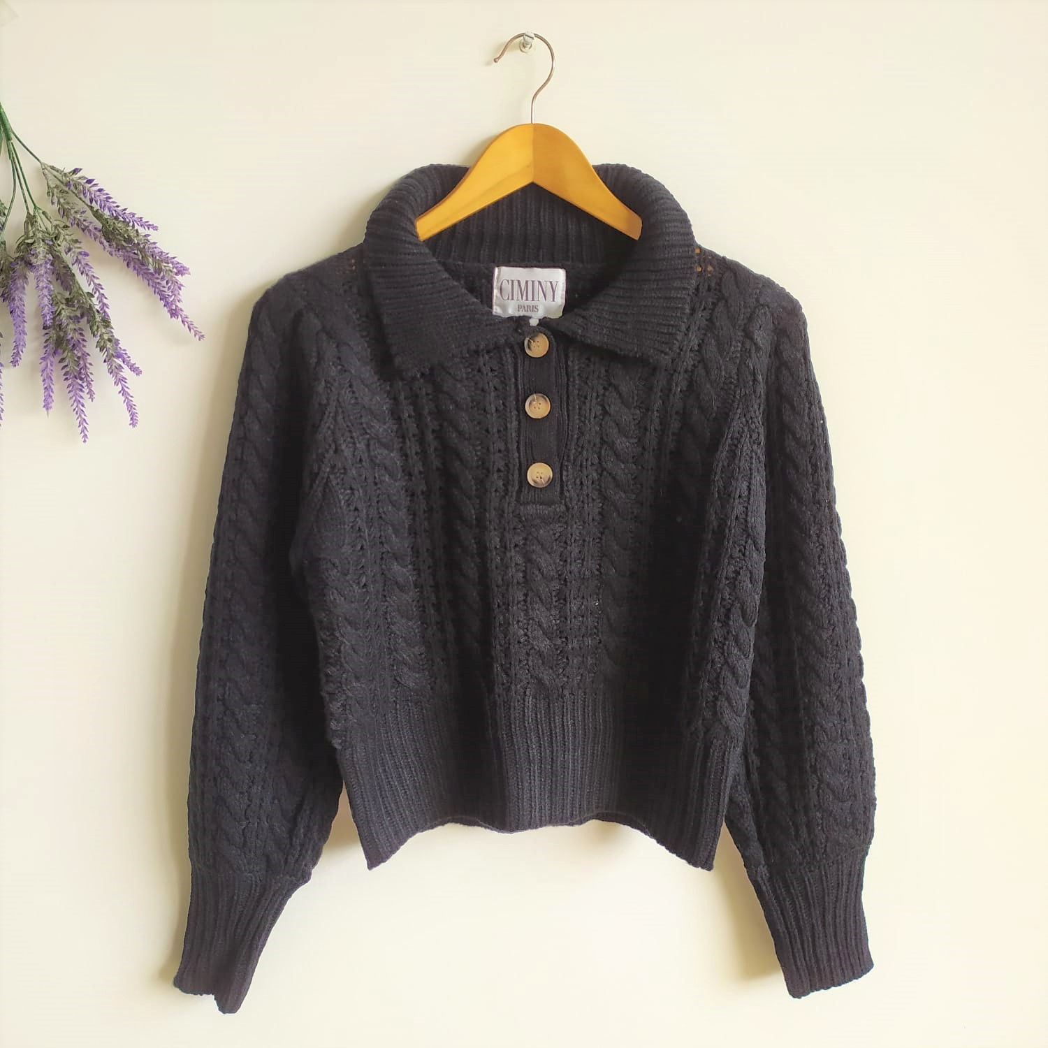 Saco tejido de puntos cuello botones