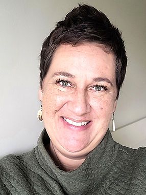 Photo of the owner of essence decluttering