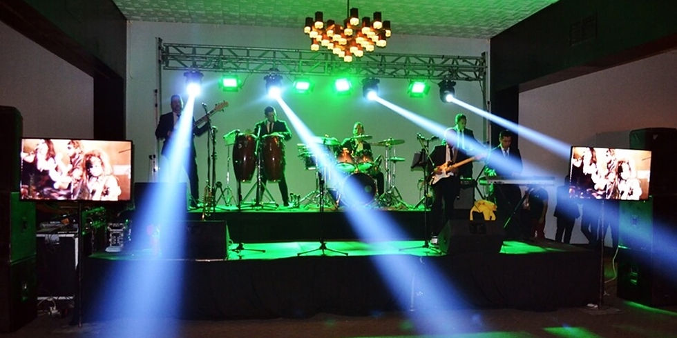 GRUPO VERSATIL