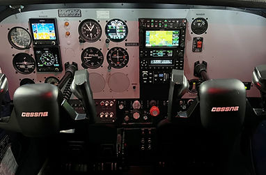 Southeastern Minnesota Flying Club's Cessna 172, N4480R.