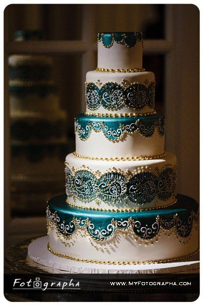 Henna piped wedding cake for Indian themed celebration