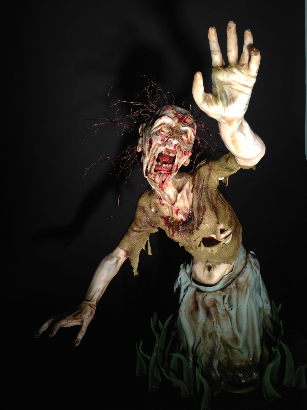 Cake for "The Walking Dead" cast and crew, commissioned by AMC