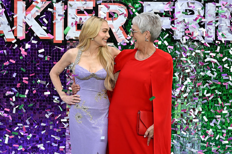 Lindsay Lohan and Jamie Lee Curtis